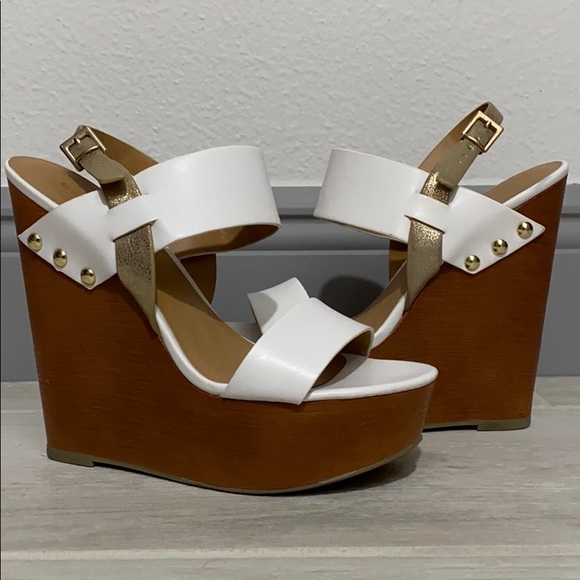 White Wedges (Heel) - Picture 1 of 6